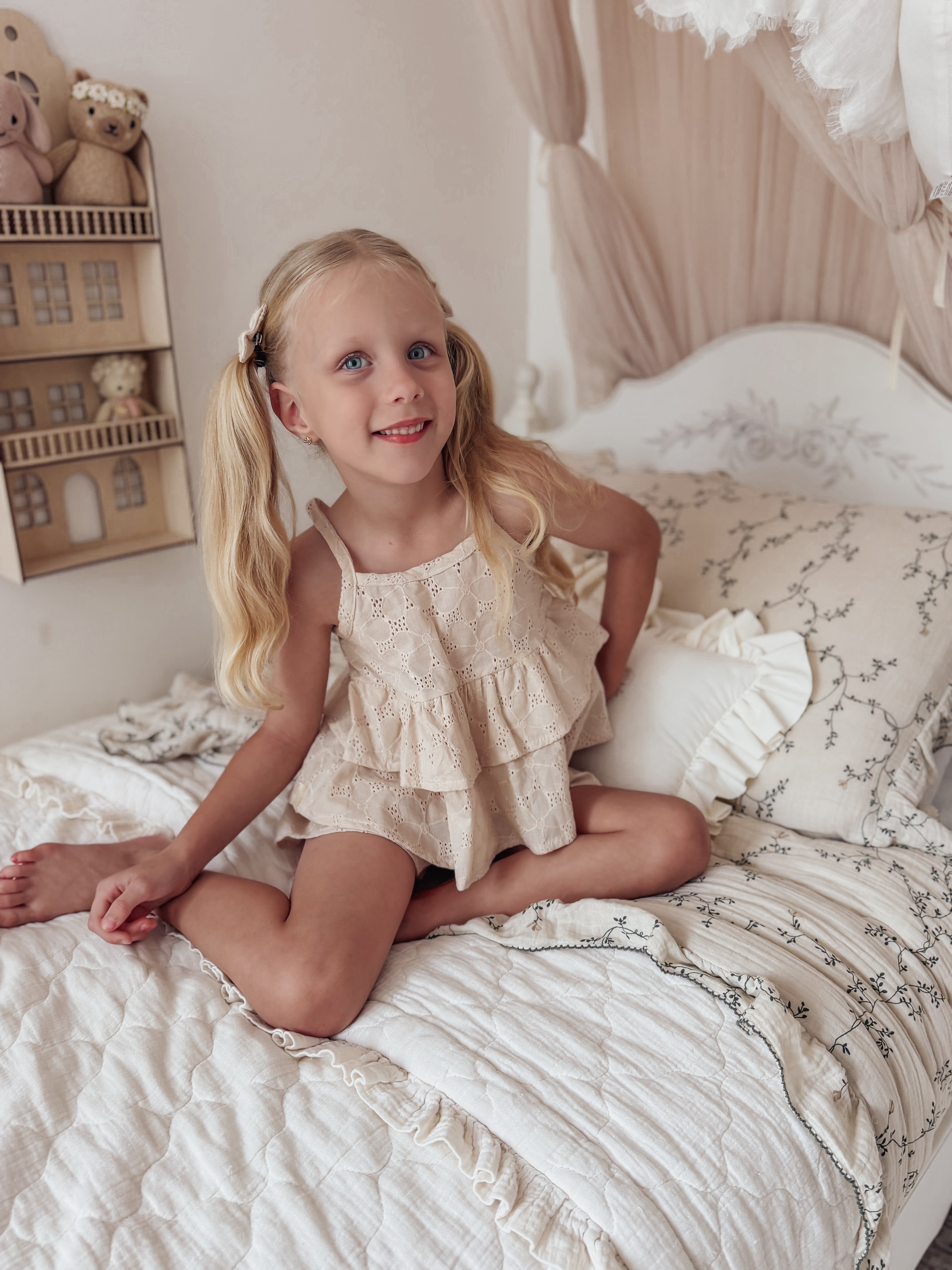 Double Peplum Singlet - Beige Broderie