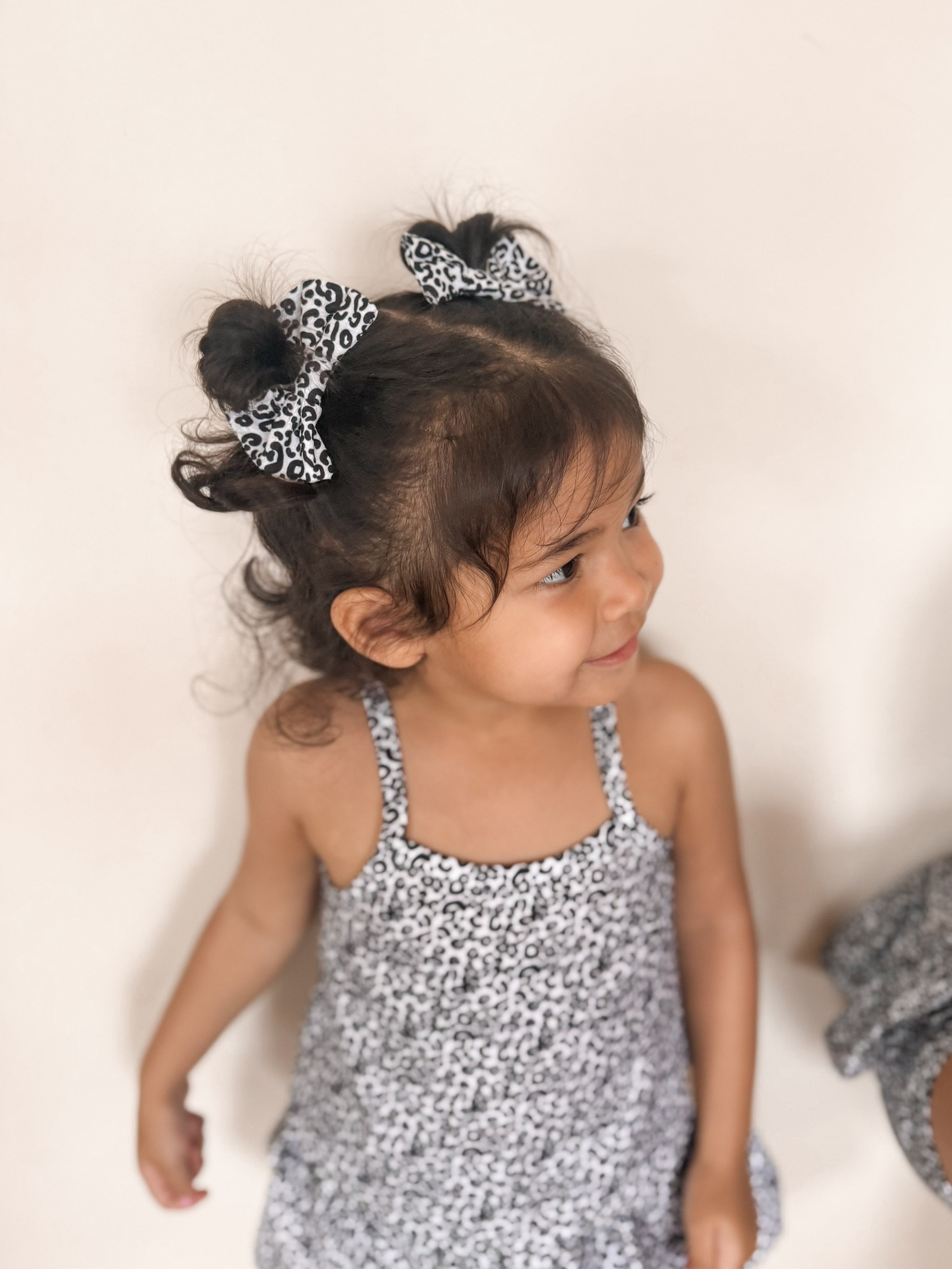 Bow Clip Set - Monochrome Leopard