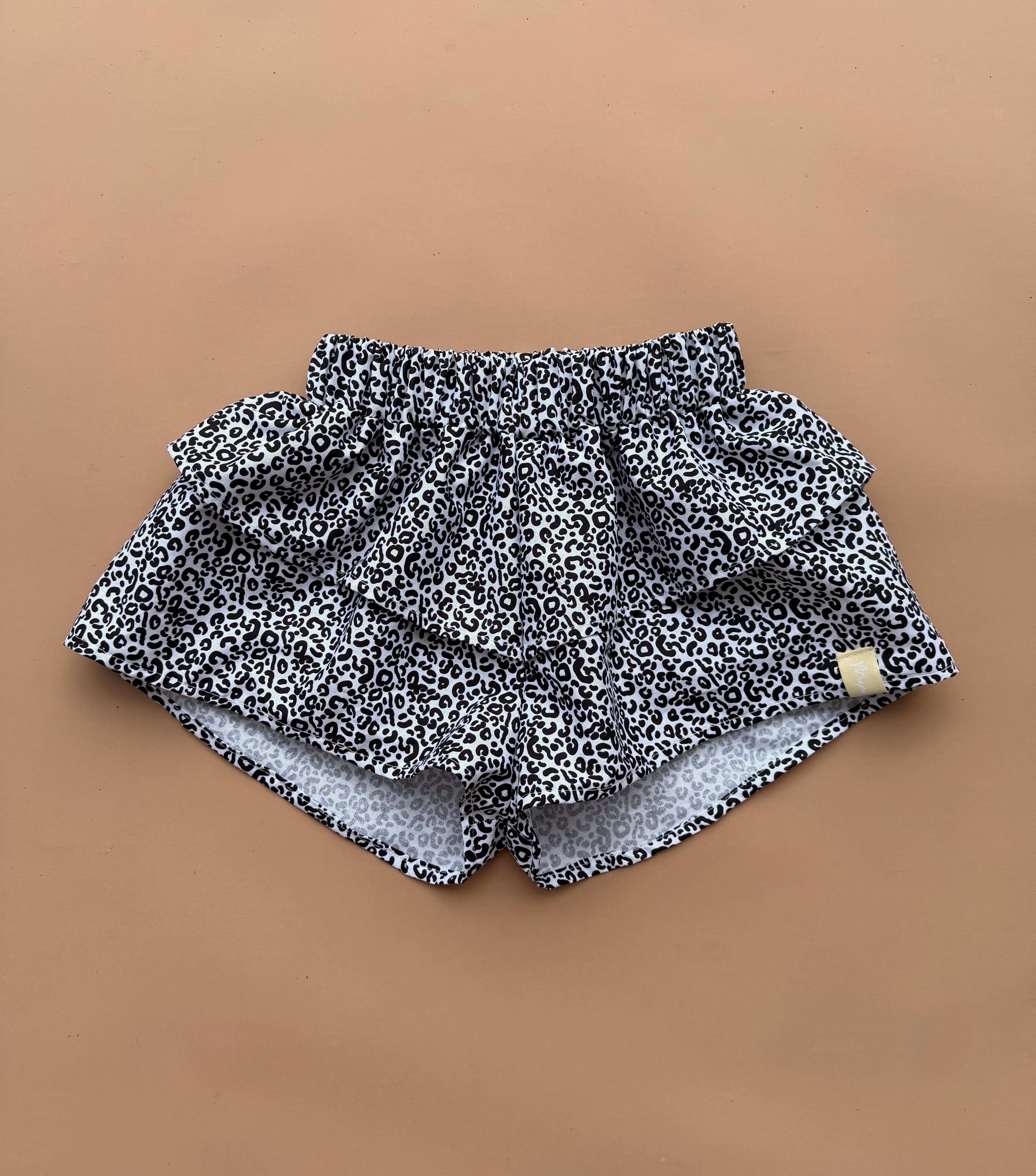 Kendall Shorts - Monochrome Leopard