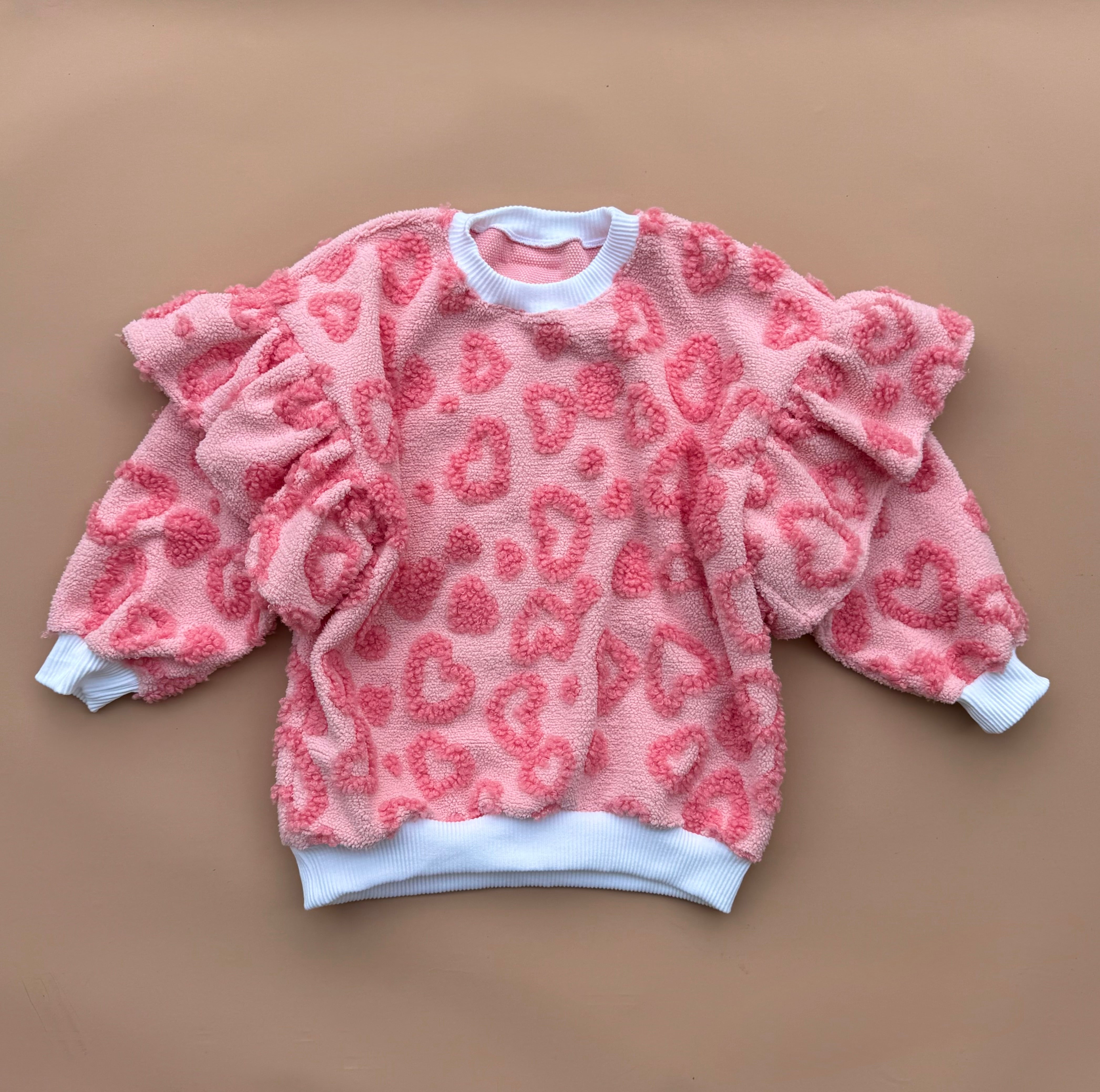 Oversized Frillie Pullover - Coral Hearts